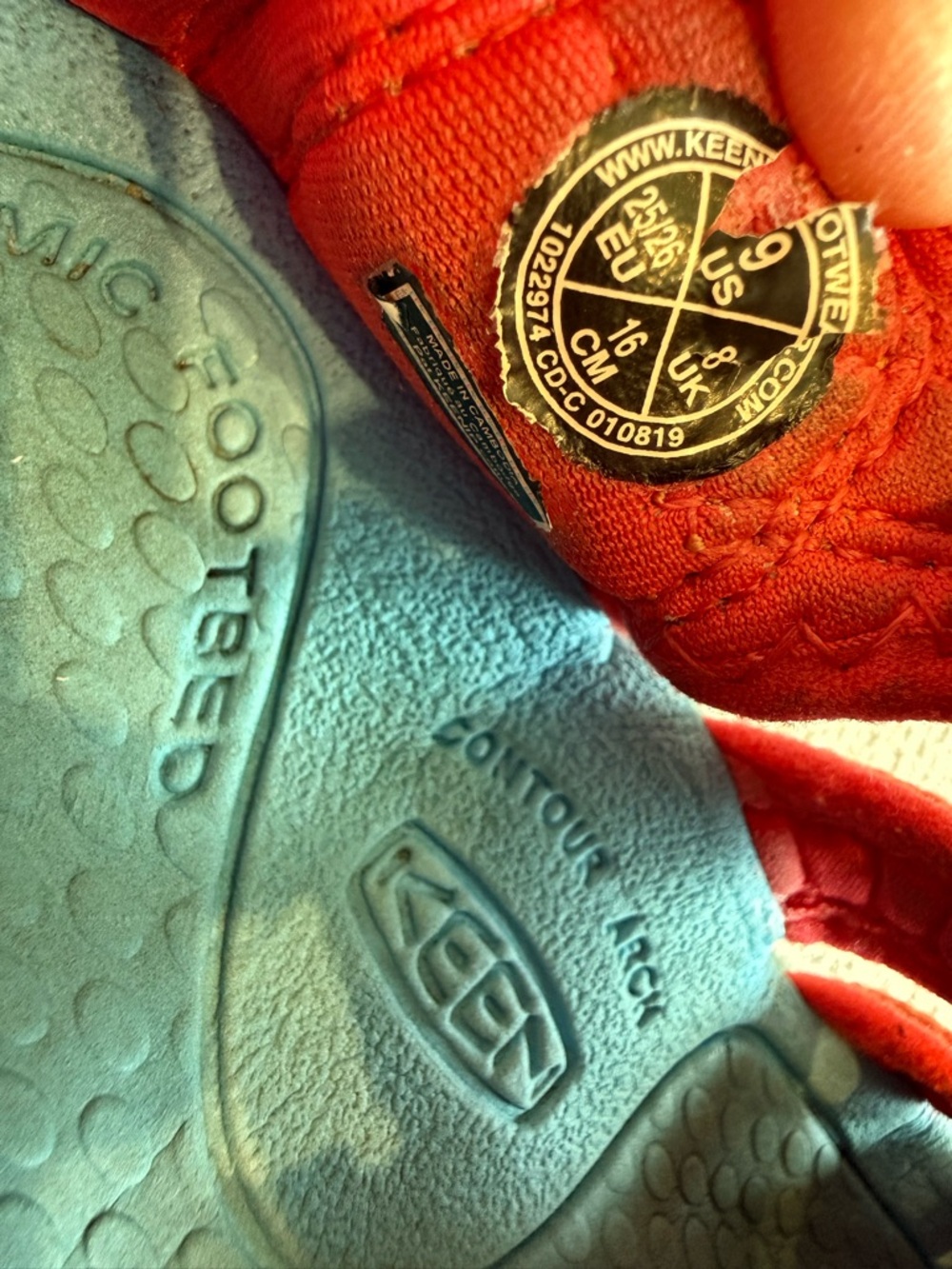Keen Newport Girls Size 9 - Picture 8 of 8